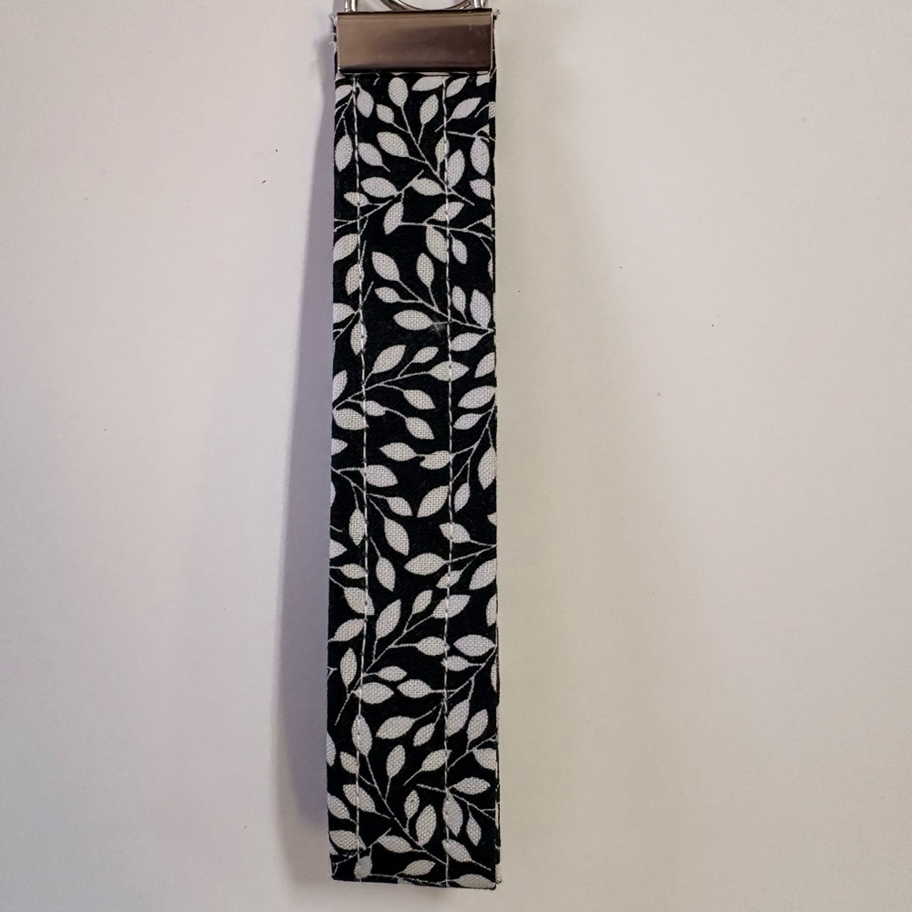 Handmade Black and White Leaf Patterned Fabric Keychain/Key Fob